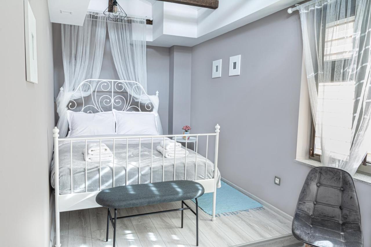شقة The Red Roof House بلوفديف المظهر الخارجي الصورة