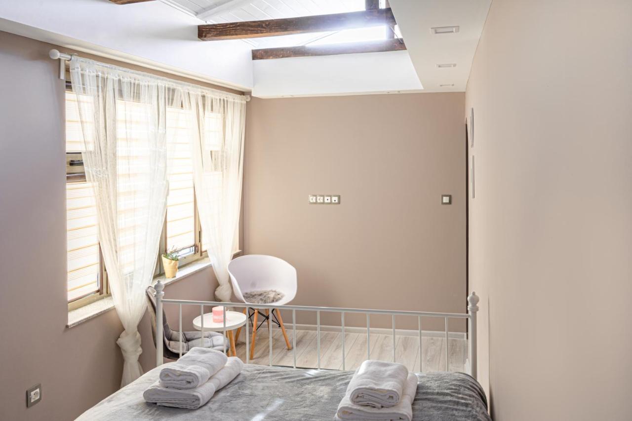 شقة The Red Roof House بلوفديف المظهر الخارجي الصورة